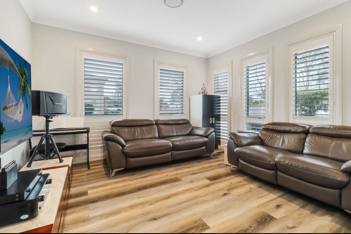 Second view of Homely house listing, 49 Orlagh Circuit, Grantham Farm NSW 2765