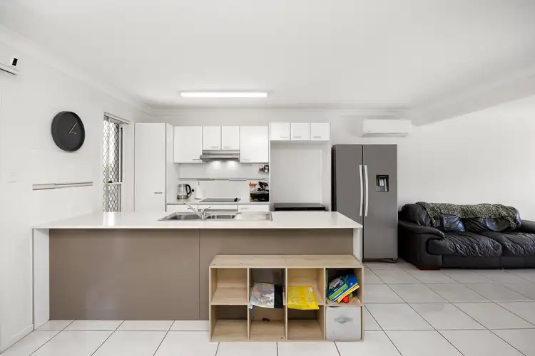 Second view of Homely townhouse listing, 2/325 Stanley Street, Brendale QLD 4500