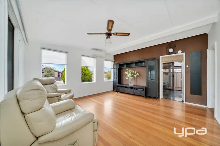 Fourth view of Homely house listing, 8 Flynn Crest, Coolaroo VIC 3048