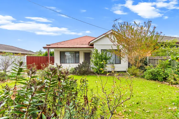 4 McGhee Street, Sale VIC 3850