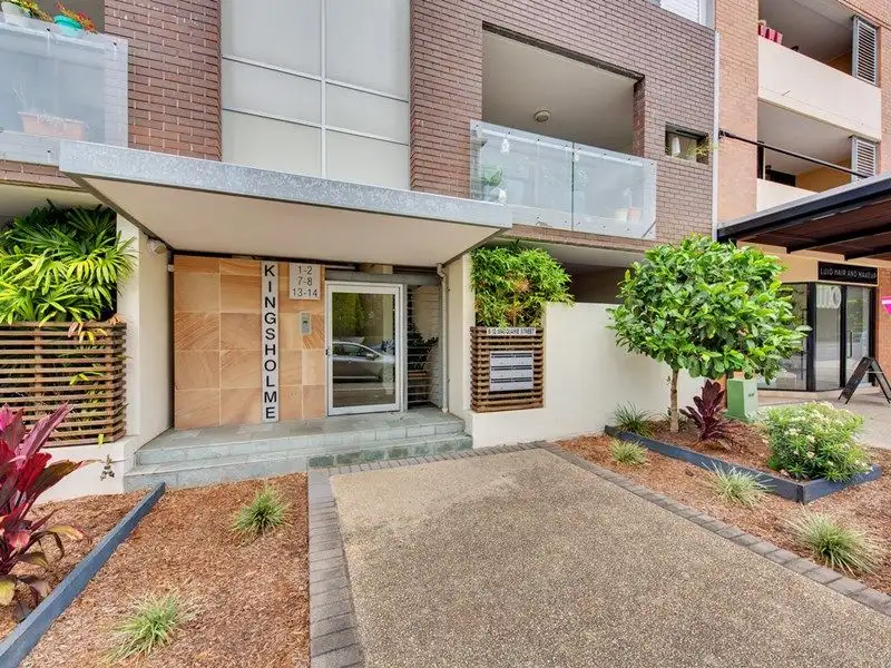 Main view of Homely apartment listing, 1/8 Macquarie Street, Teneriffe QLD 4005