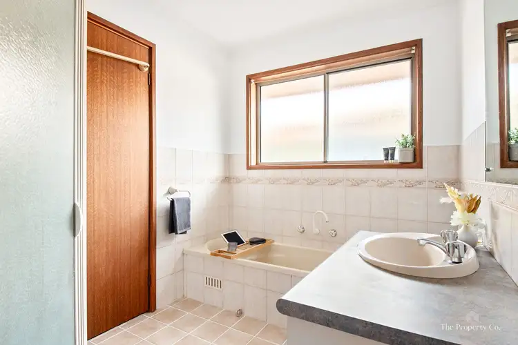10 Sherbrook Close, Mount Gambier SA 5290