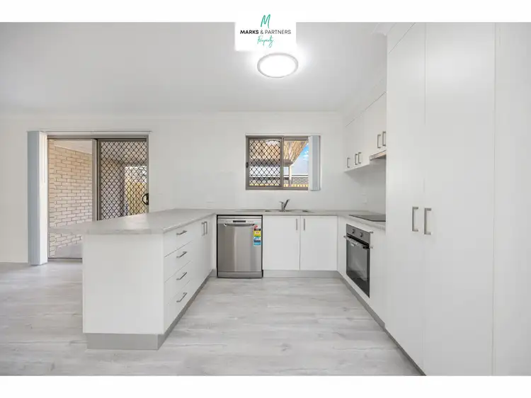 30 Cherry Venture Drive, Eli Waters QLD 4655