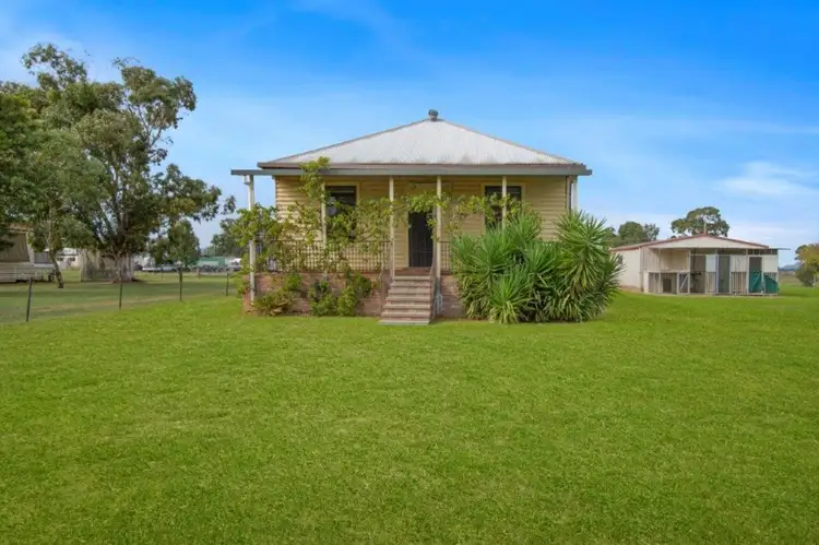 2-4 Breeza Street, Carroll NSW 2340