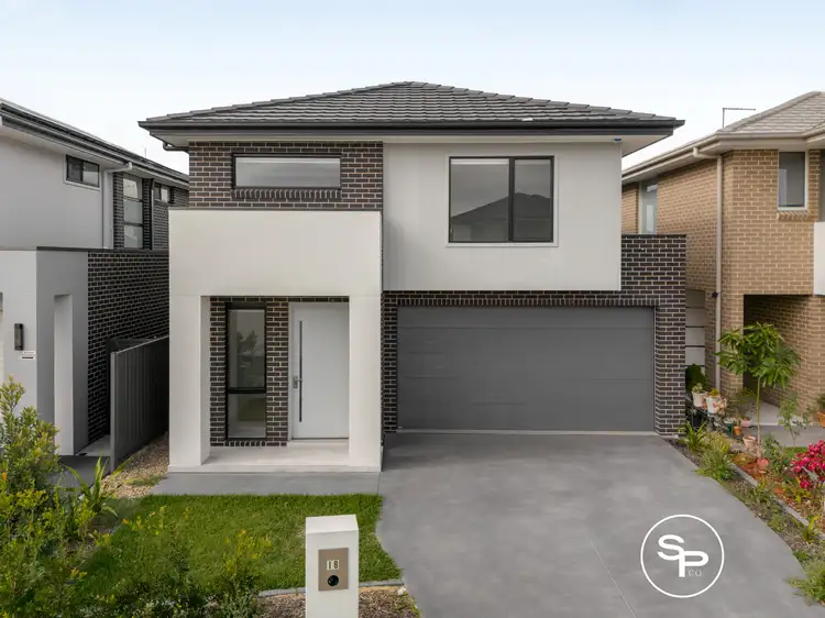 18 Hamer Street, Catherine Field NSW 2557