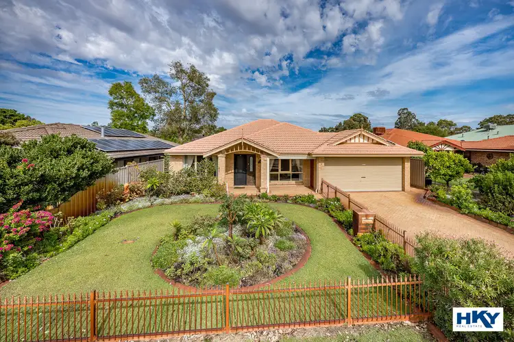 8 Chandon Terrace, The Vines WA 6069