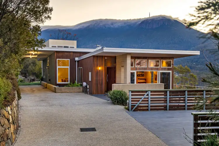 22 Grayling Avenue, South Hobart TAS 7004