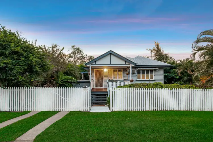 93 Ridge Street, Greenslopes QLD 4120