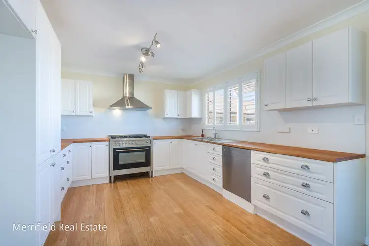 Fifth view of Homely house listing, 7 Elaray Way, Lange WA 6330