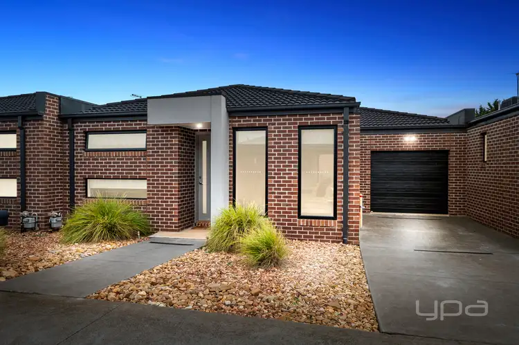 Second view of Homely unit listing, 5 Cider Circuit, Darley VIC 3340