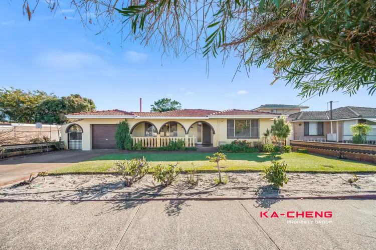 9 Robinson Road, Morley WA 6062