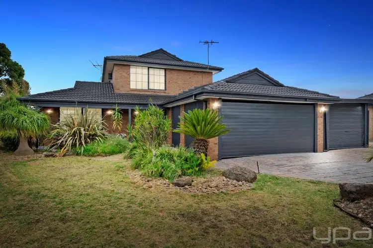 11 Barleycorn Place, Melton West VIC 3337