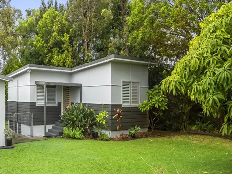 Second view of Homely house listing, 4 Bambara Avenue, Summerland Point NSW 2259