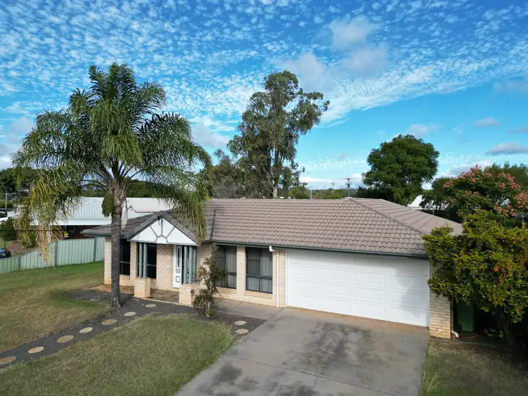 28 Weise Street, Oakey QLD 4401