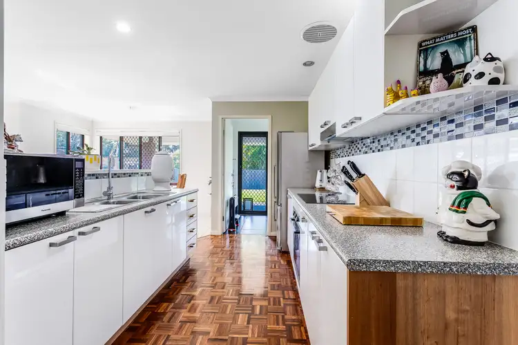 Fourth view of Homely house listing, 31 Crestleigh Court, Morayfield QLD 4506