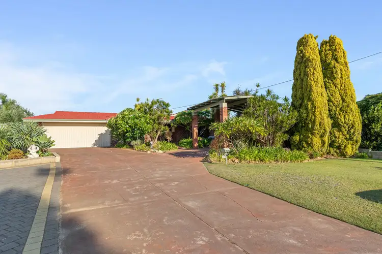16 Mundi Place, Wanneroo WA 6065