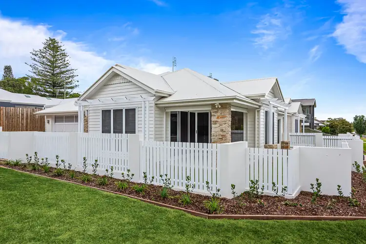 Main view of Homely unit listing, 1/2 Rosella Street, Rangeville QLD 4350
