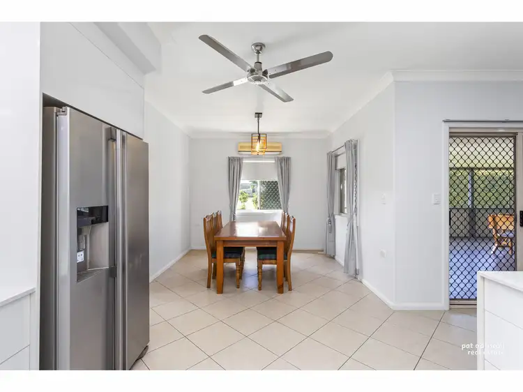 Sixth view of Homely house listing, 2 Jewell Court, Parkhurst QLD 4702