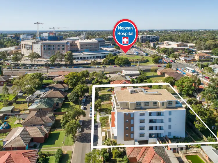 Main view of Homely unit listing, 10/12-14 Hope Street, Penrith NSW 2750