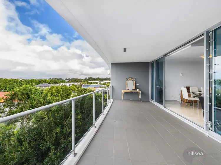 304/15 Compass Drive, Biggera Waters QLD 4216