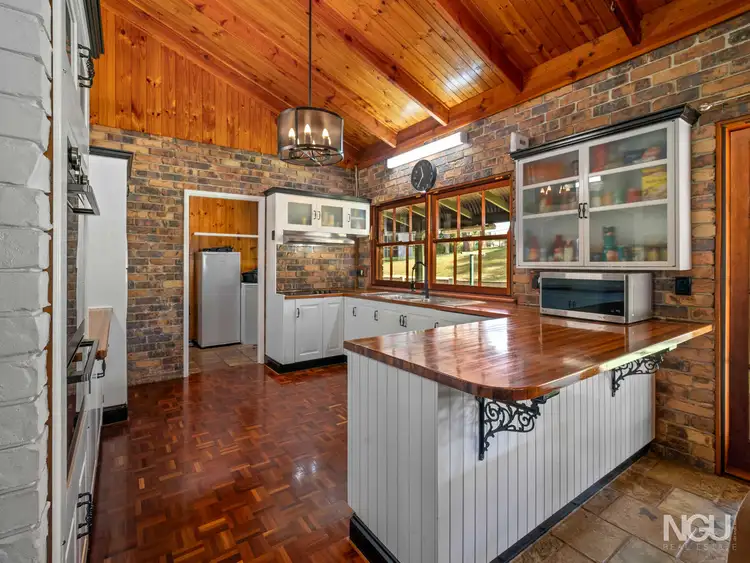 Sixth view of Homely house listing, 4 Lambton Place, Pine Mountain QLD 4306