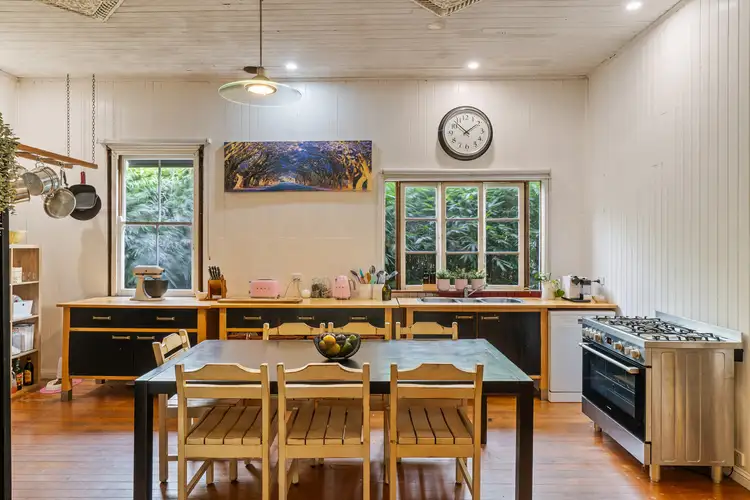 Sixth view of Homely house listing, 8 Owen Street, Mount Lofty QLD 4350