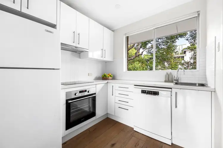 Second view of Homely unit listing, 3/29 Redman Road, Dee Why NSW 2099