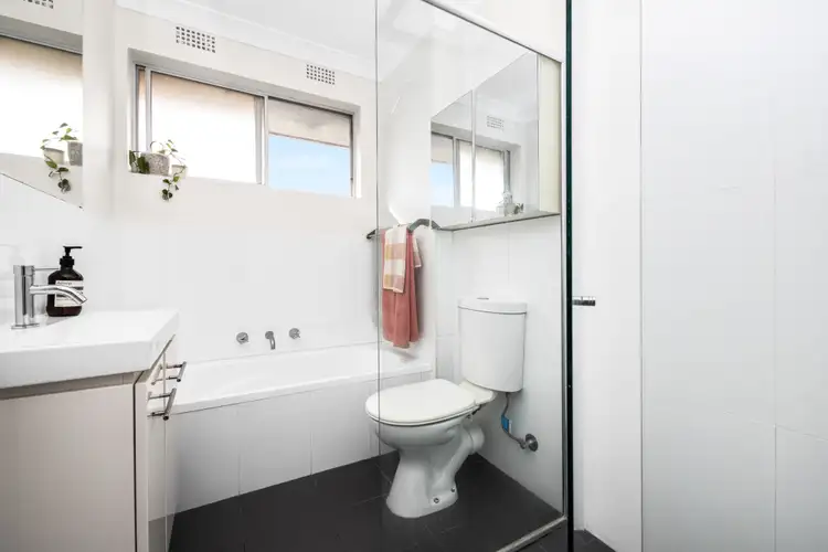 Fifth view of Homely unit listing, 3/29 Redman Road, Dee Why NSW 2099