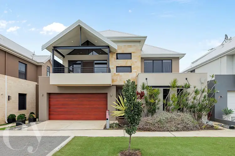 20 Breaksea Drive, North Coogee WA 6163