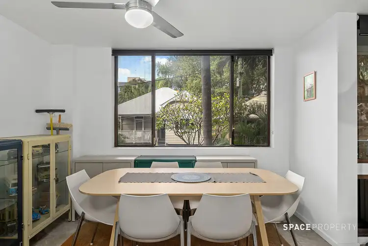 Fourth view of Homely apartment listing, 6/574 Boundary Street, Spring Hill QLD 4000