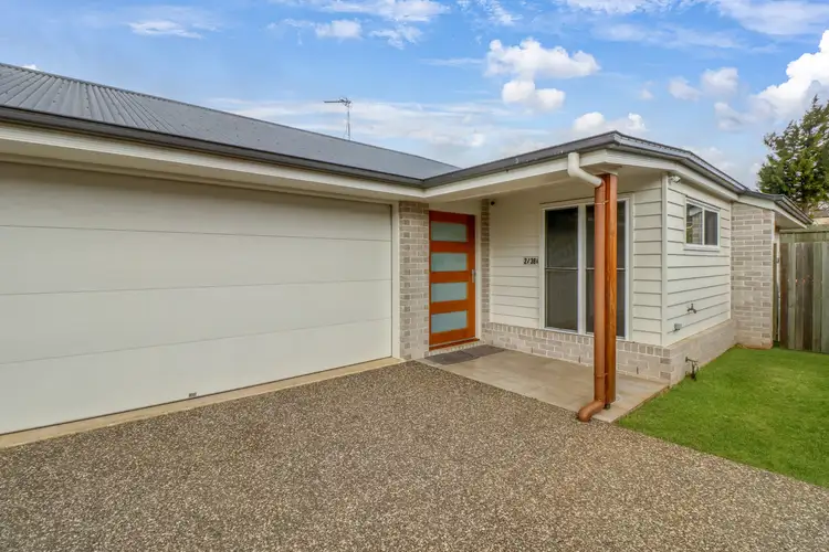 2/38 Dalmeny Street, Newtown QLD 4350