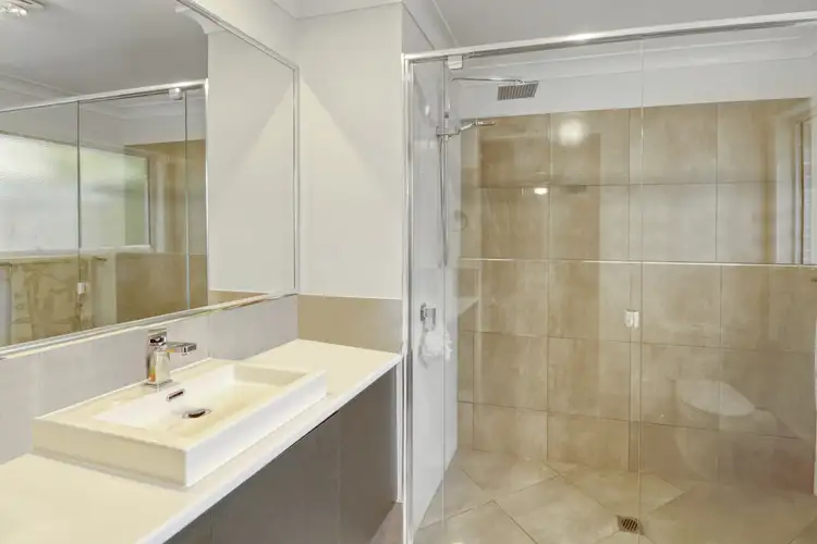 Sixth view of Homely apartment listing, 2/38 Dalmeny Street, Newtown QLD 4350