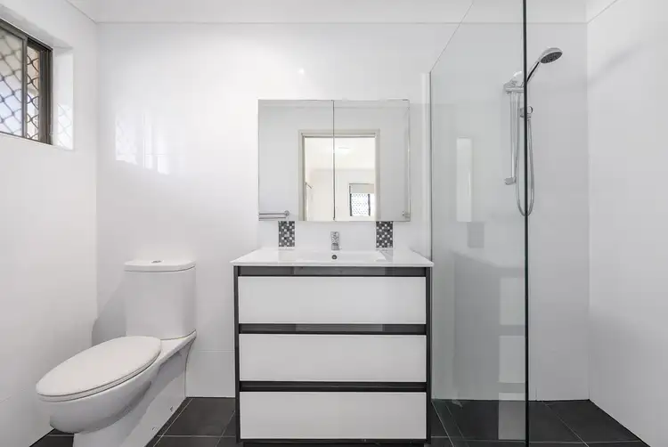 Sixth view of Homely house listing, 18 Manakin Avenue, Burleigh Waters QLD 4220