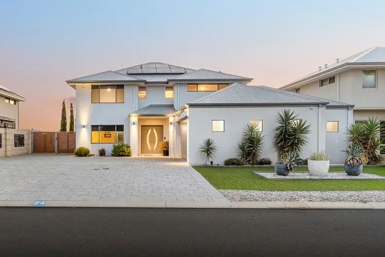 24 Kewarra Bend, Secret Harbour WA 6173