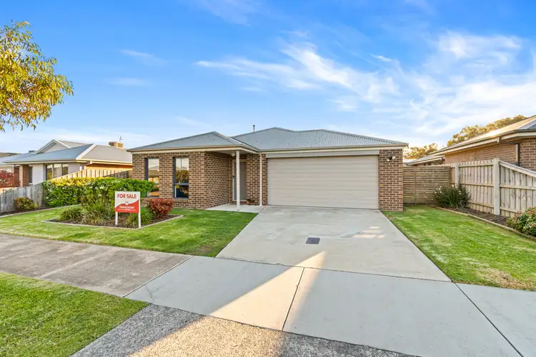 87 Woondella Boulevard, Sale VIC 3850