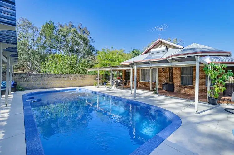 11 Camargue Drive, Brigadoon WA 6069