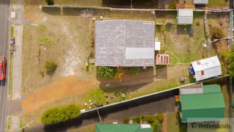 Second view of Homely house listing, 12 O'Connor Street, Manjimup WA 6258