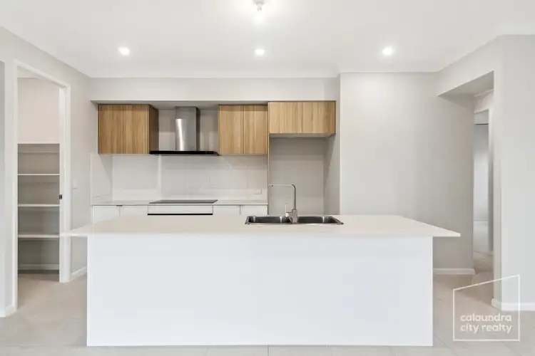 2 Sunflower Crescent, Nirimba QLD 4551