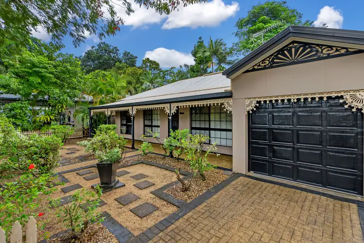 14 Jak Gee Street, Redlynch QLD 4870