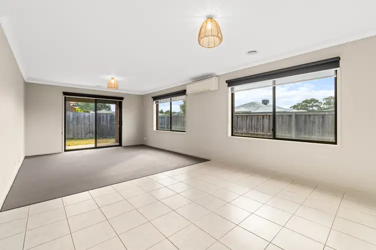 Fourth view of Homely house listing, 2 Billabong Avenue, Sale VIC 3850