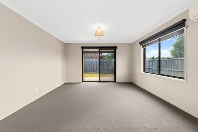 Fifth view of Homely house listing, 2 Billabong Avenue, Sale VIC 3850