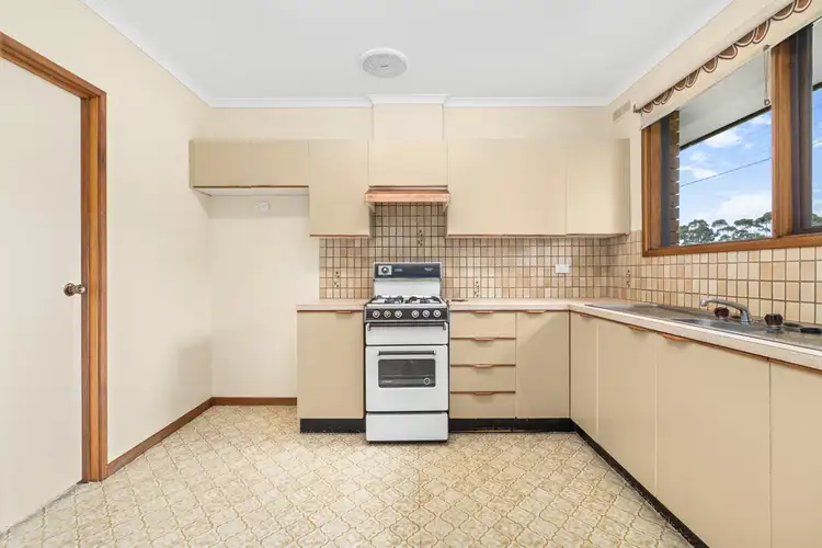 Fifth view of Homely unit listing, 4/8-12 Ross Street, Sale VIC 3850