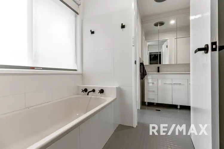 Sixth view of Homely house listing, 80 Vincent Road, Lake Albert NSW 2650