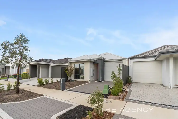 Second view of Homely house listing, 6 Aventurine Road, Treeby WA 6164