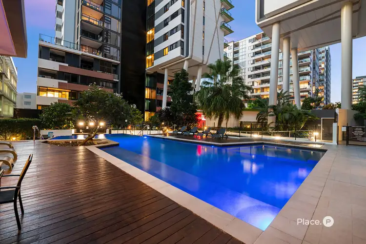 Main view of Homely apartment listing, 2007/9 Edmondstone Street, South Brisbane QLD 4101