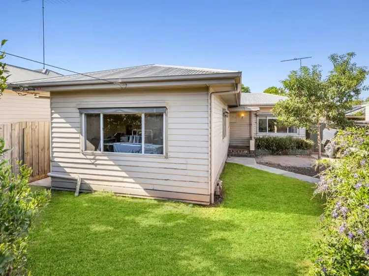 19 Loftus Street, East Geelong VIC 3219