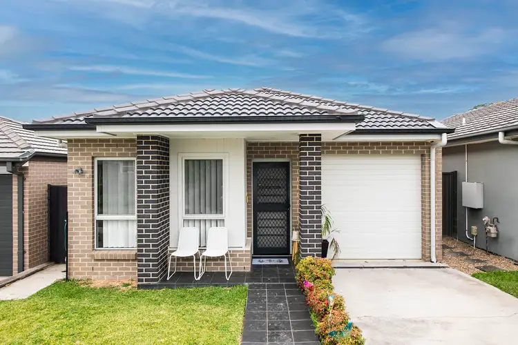 20 Alumuna Circuit, Jordan Springs NSW 2747