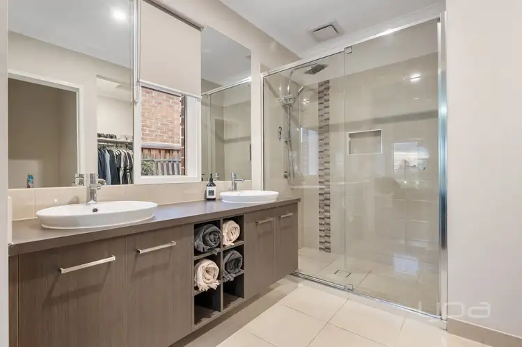 Fifth view of Homely house listing, 39 Coledale Drive, Weir Views VIC 3338