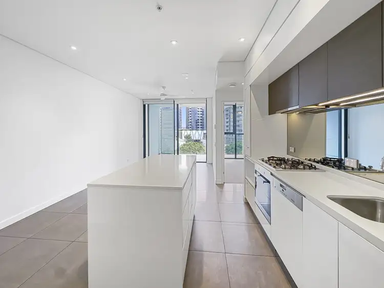 1054/33 Remora Road, Hamilton QLD 4007