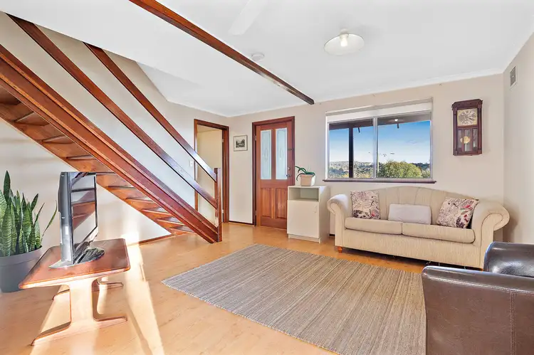Sixth view of Homely house listing, 27 Wangoola Terrace, Mount Nasura WA 6112